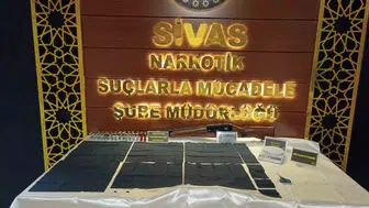 Sivas'ta uyuşturucu operasyonu: 3 kişi tutuklandı