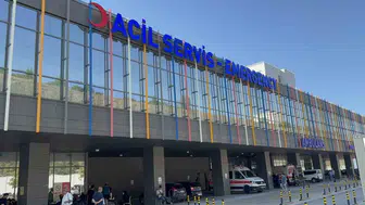 Samsun'daki demir çelik fabrikasında fırın kontrol odasında patlama: 2 operatör yaralı
