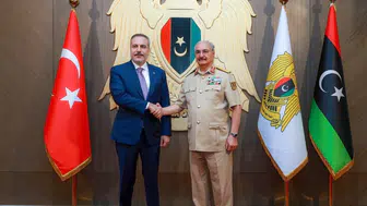Hakan Fidan'dan Libya'da kritik görüşme: Hafter ile buluştu