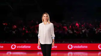 Vodafone'dan kadın voleyboluna destek: Avrupa şampiyonluğu için hediyeler