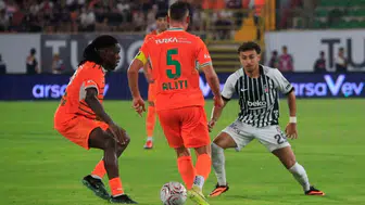Corendon Alanyaspor, Beşiktaş'ı 1-0 mağlup ederek önemli bir galibiyet elde etti