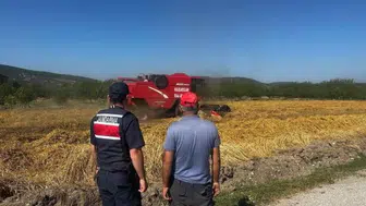 Gölpazarı'nda biçerdöver operatörlerine yangın öncesi uyarı yapıldı