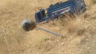Baykan'da patpat devrildi, sürücü hastaneye kaldırıldı