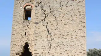 Donduran Kulesi'nin restorasyonu için geri sayım başladı: Duyarsızlık kuleyi yok ediyor