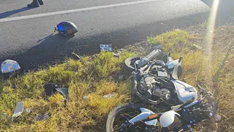 Yalvaç'taki motosiklet kazasında kask hayat kurtardı