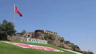 Kapadokya'nın doğal güzellikleri ressamların tuvalinde hayat buldu