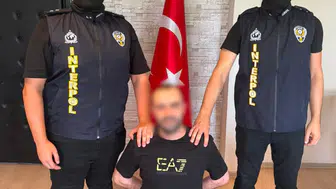 Gürcistan, Türkiye'ye iki suç örgütü liderini teslim etti