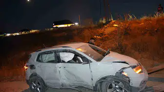 Nevşehir'de lastiği patlayan otomobil takla attı: yaralılar hastaneye kaldırıldı