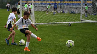 Kastamonu'da futbol okulu yaz tatilinin keyfini çıkardı