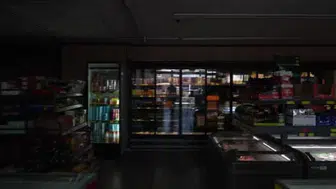Maltepe'de ruhsatsız markete yönelik kapsamlı denetim: Sağlıksız ürünler tespit edildi