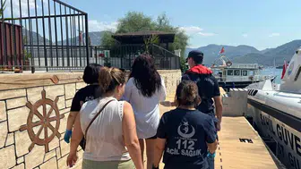 Dalaman'da gezi teknesinde yaralanan vatandaşa hızlı müdahale