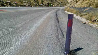 Afyonkarahisar'da mor boya faciası: Yolda kazı çalışmaları başladı