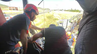 Diyarbakır-Bingöl yolunda otobüs devrildi: Yaralılar var
