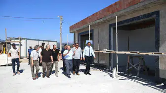 Balıkesir valisi Ustaoğlu'ndan cami inşaatına ziyaret