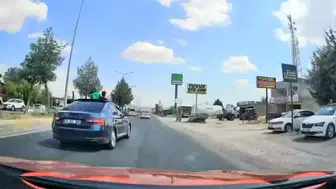 Diyarbakır'da çocuklar tehlikeli bir yolculuğa çıktı