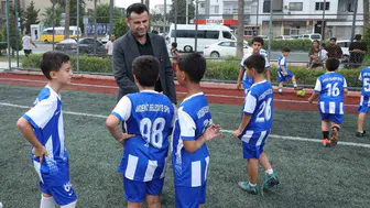 Akdeniz'de çocuklar sporla geleceğe adım atıyor