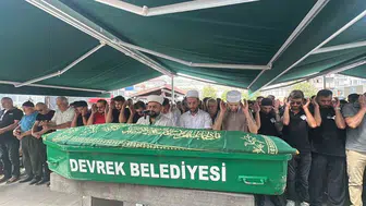 Genç kameraman deniz küçüklere son veda: Ailesi ve dostları gözyaşları içinde uğurladı