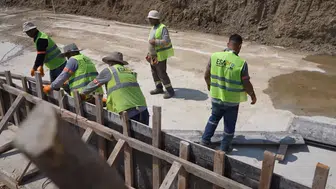 Erzin organize sanayi bölgesindeki yatırımlar hızla ilerliyor