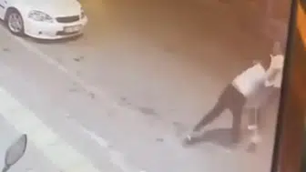 Bursa'da sürücü ve yayalar arasında tartışma kavgaya dönüştü