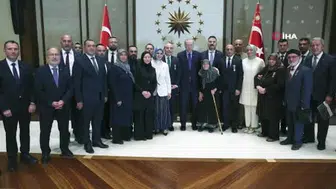 Cumhurbaşkanı Erdoğan, şehit aileleriyle bir araya geldi
