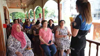 Merkezefendi Belediyesi kadınlara yönelik kades programı düzenledi