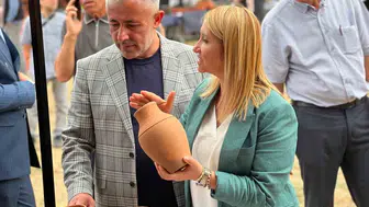 Kınık Uluslararası çömlek ve sanat festivali coşkuyla başladı