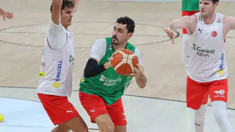 A Milli Erkek Basketbol Takımı Almanya'da Süper Kupa için sahaya çıkıyor