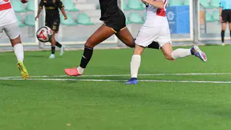 Laurıe Ann Moıse sezona hat-trick ile merhaba dedi