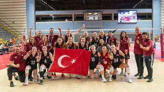 Kadın milli voleybol takımı finalde altın madalya peşinde