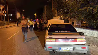 Kayseri'de trafik kazası: Biri çocuk 2 yaralı, sürücü firar etti