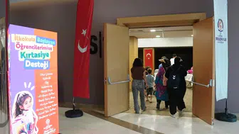 Denizli Büyükşehir Belediyesi'nden ilkokul heyecanına destek