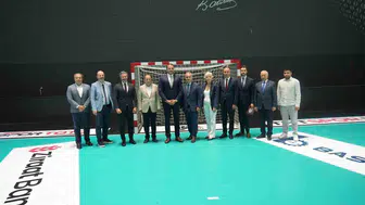 Hentbol Meşaleleri protokolü ile genç sporculara destek amacı