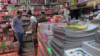 Van'da kırtasiye alışverişi hız kazandı: Velilerin erken alışveriş tercihi