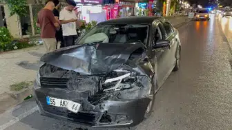 Samsun'da trafik kazası: otomobil hafif ticari araca çarptı, bir yaralı
