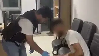 Protez bacağındaki uyuşturucu ile yakalandı: 830 gram metamfetamin ele geçirildi