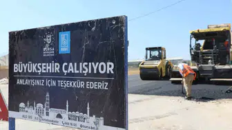 Bursa Büyükşehir Belediyesi'nden İnegöl'e modern yol yenileme çalışması