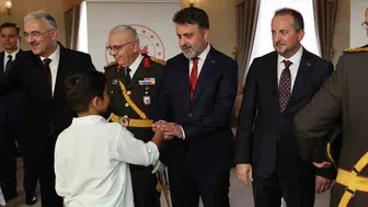 Bursa'da 30 Ağustos Zafer Bayramı coşkulu bir şekilde kutlandı