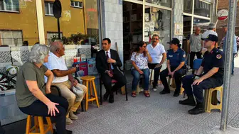 Ayancık kaymakamı mevlana kürkcü, esnafla bir araya gelerek sorunları dinledi