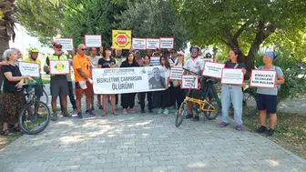 Balıkesir'de bisiklet kazasında hayatını kaybeden öğretmen için eylem yapıldı