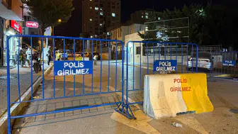 Esenyurt'ta intihar girişimi: firari şahıs hayatını kaybetti