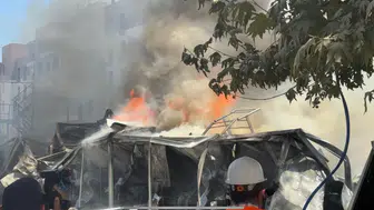 Malatya'daki konteyner kentte çıkan yangın paniğe neden oldu