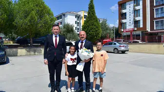Vali Varol Buharkent'teki esnaflarla bir araya gelerek talepleri dinledi