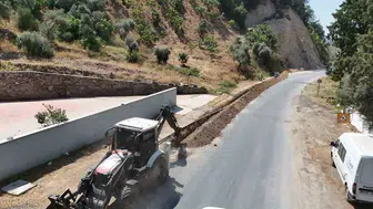 Sultanhisar'da kaynak suyu hattı yenileniyor