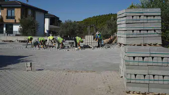 Ayvalık'ta ulaşım kalitesi yükseliyor: Yol yapım seferberliği sürüyor