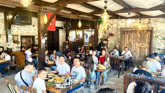 Hisarcık’tan Konya’ya manevi bir yolculuk: Yaz Kur’an Kursu öğrencileri tarihi mekânları keşfetti