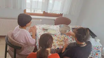 Bandırma'da çocuklar için mutfak atölyesi düzenlendi