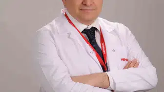 Masa başında çalışanlar için omurga sağlığına dair kritik öneriler