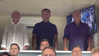 Fatih Terim, Muğla derbisinde tribünden maçı takip etti