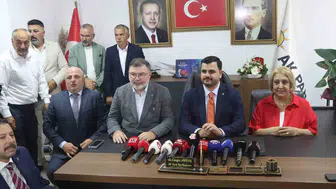 Eyyüp Kadir İnan: İlkay Çiçek 1,5 yıl boyunca AK Parti'ye katılmak için çabaladı