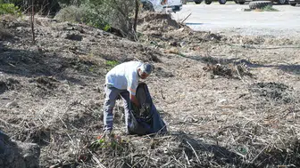 Kuşadası'nda tarihi Roma Hamamı'na özel temizlik çalışması yapıldı